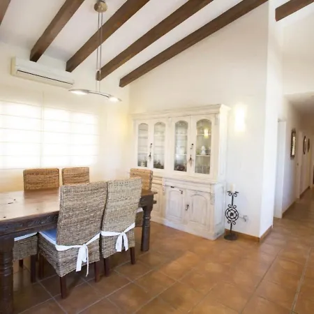Villa Denia, 4 Dormitorios, 8 Personas - Es-262-45